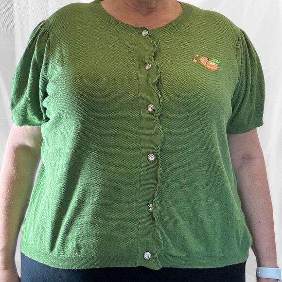 Unique Vintage Green Cardigan w/ Peach Embroidery – 2X/3X - Picture 1 of 11